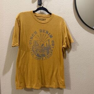 Cinch Oversized Graphic Tee Size L 🌵